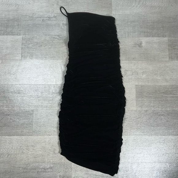 Lovers + Friends Milwood Asymmetrical Black Velvet Midi Dress, Women’s Small - Picture 5 of 14